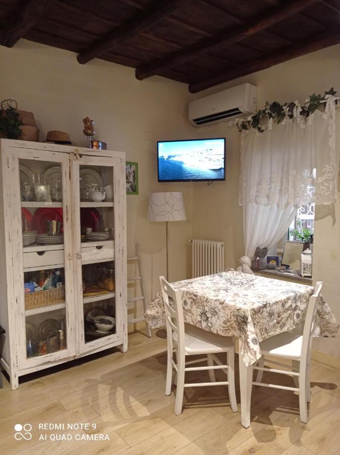 La Finestra Sul Borgo Appartement Bracciano  Buitenkant foto