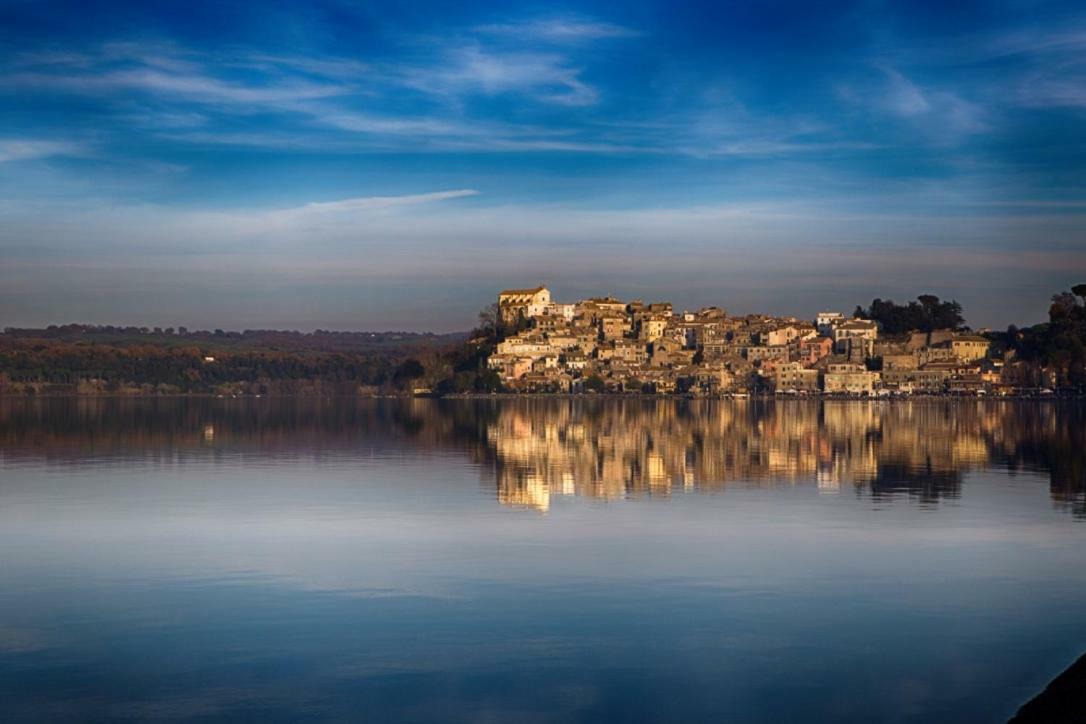 La Finestra Sul Borgo Appartement Bracciano  Buitenkant foto